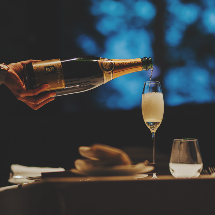 西洋膳所 JOHN KANAYA シャンパン